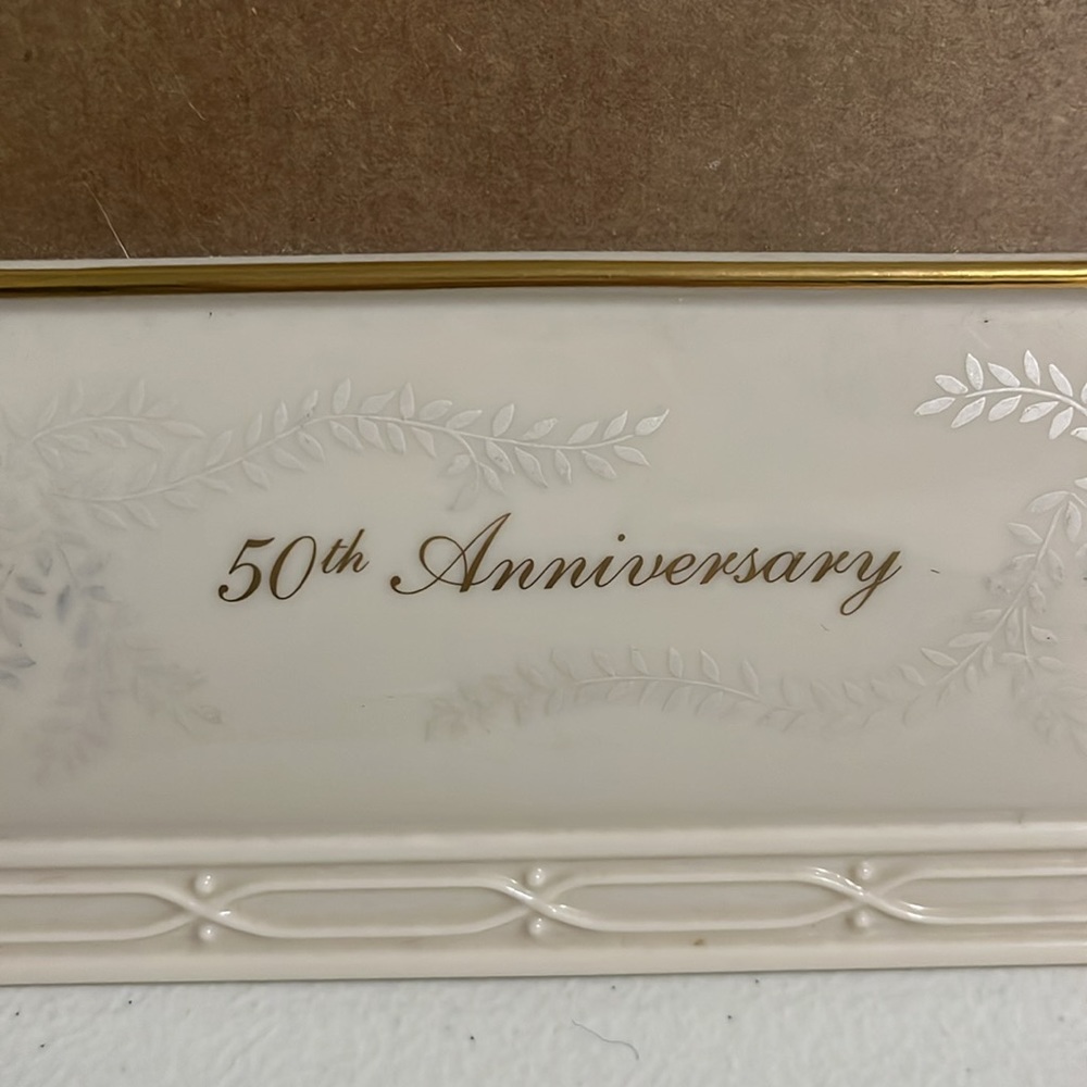 Lenox Wedding Promises 50th Anniversary Picture Frame 12x10 and displays 5x7 - Picture 2 of 8